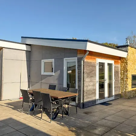 Lovely In With Wifi Holiday home
